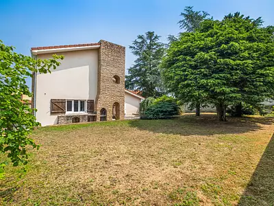 Maison, 211 m²