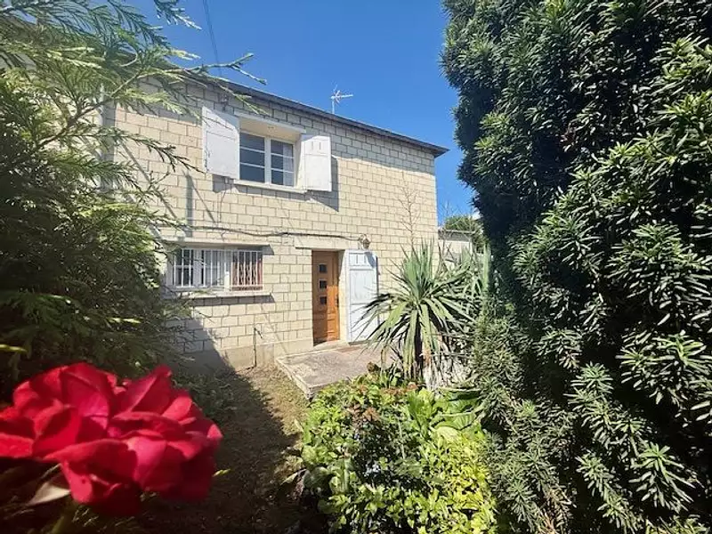 Maison, 90 m²