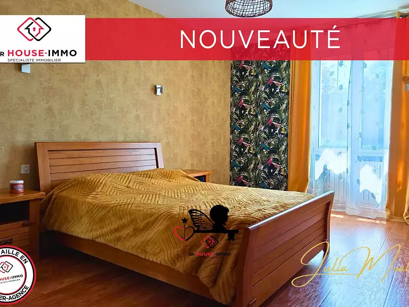 Maison, 196 m²