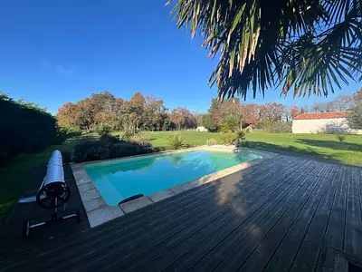 Maison, 281 m²