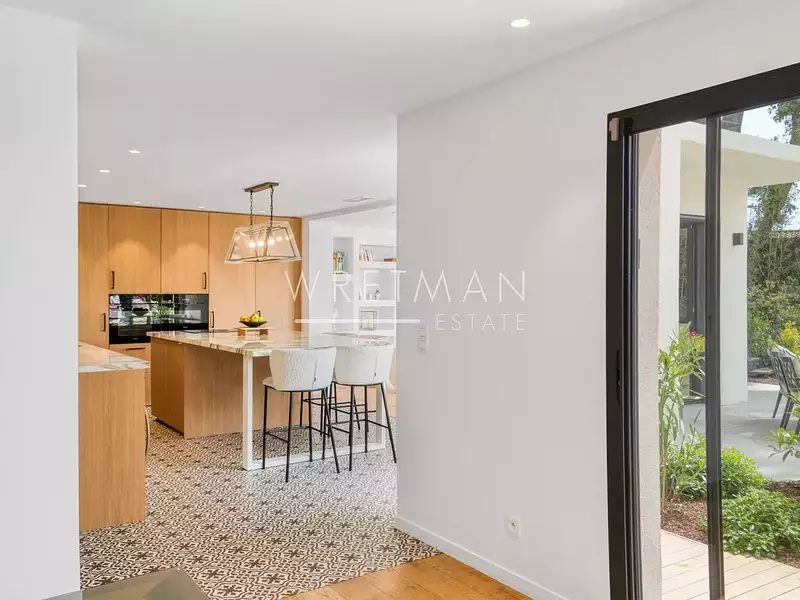 Maison, 222 m²