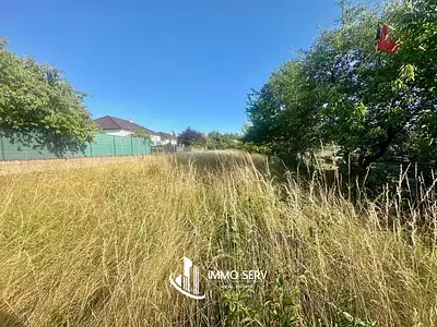 Terrain, 600 m²
