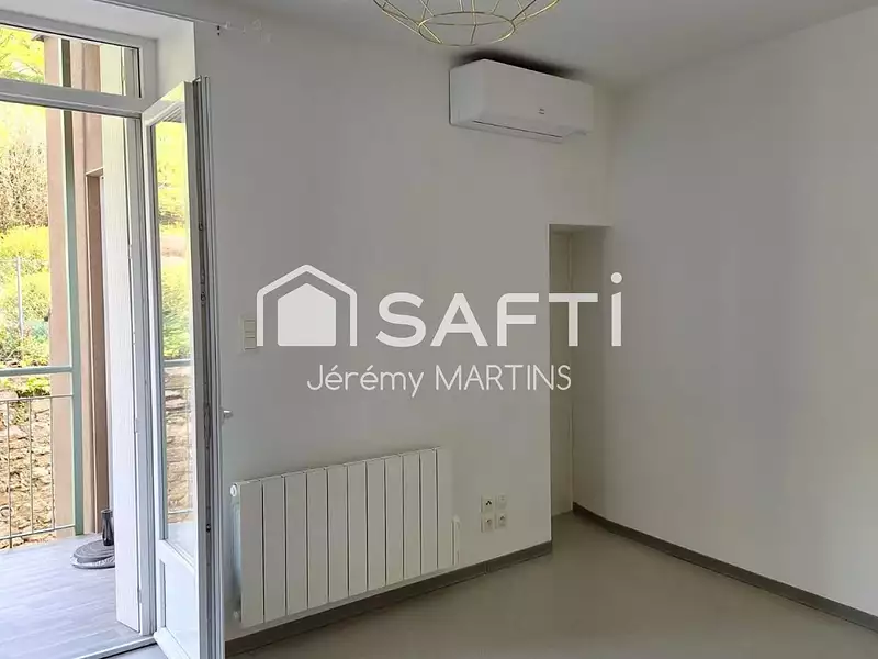 Immeuble, 407 m²