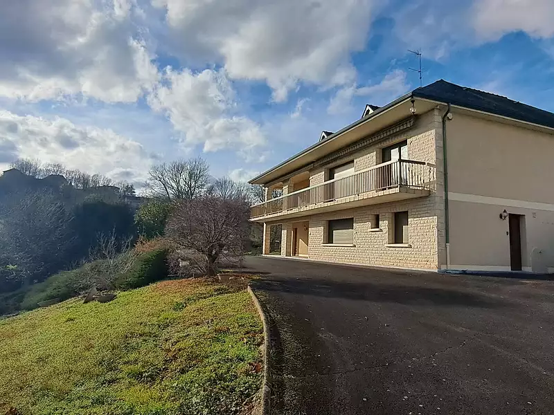 Maison, 290 m²