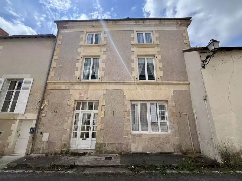 Maison, 191 m²