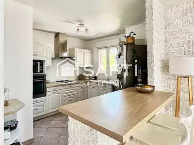 Maison, 178 m²