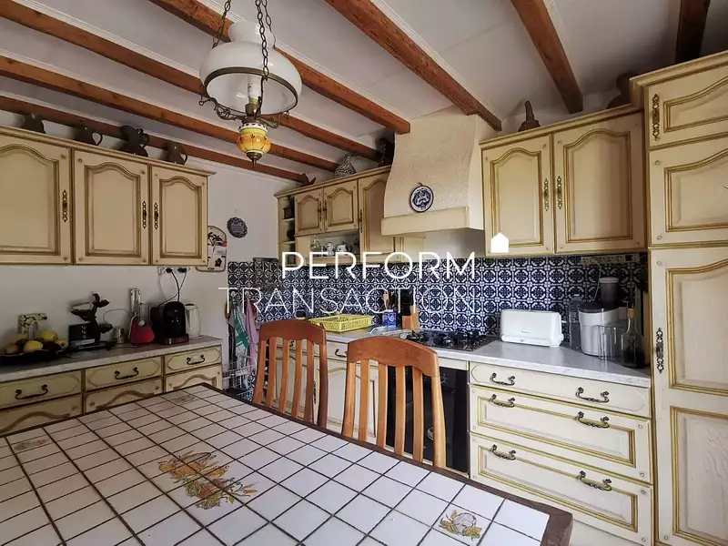 Maison, 170 m²