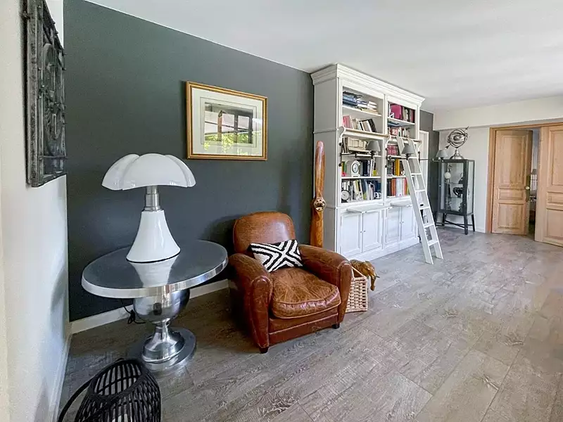 Maison, 222 m²