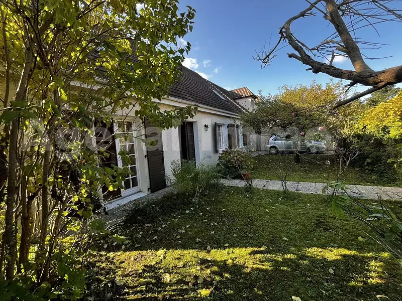 Maison, 148 m²