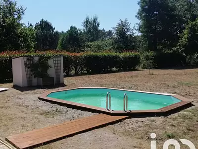Maison, 147 m²
