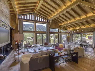 Maison, 596,41 m²