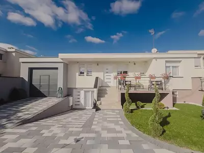 Maison, 141 m²