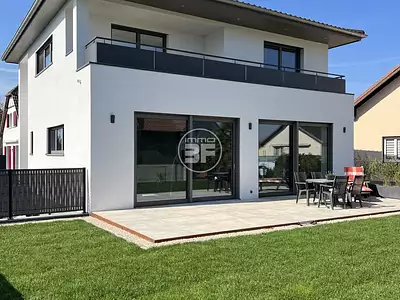 Maison, 215 m²