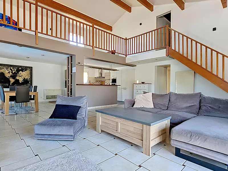 Maison, 202 m²