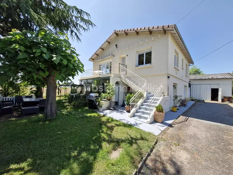 Maison, 178 m²