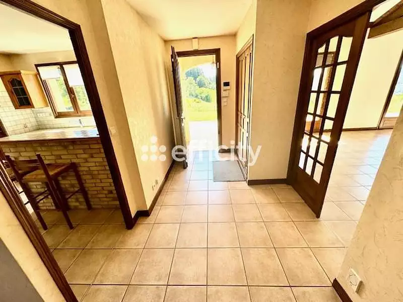Maison, 132 m²