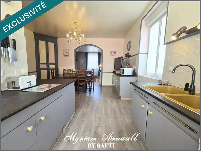 Maison, 155 m²