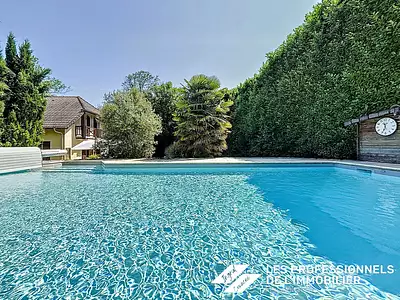 Maison, 176 m²