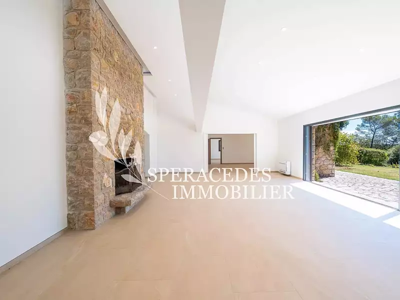 Maison, 300 m²