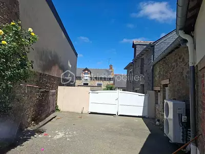 Maison, 271 m²