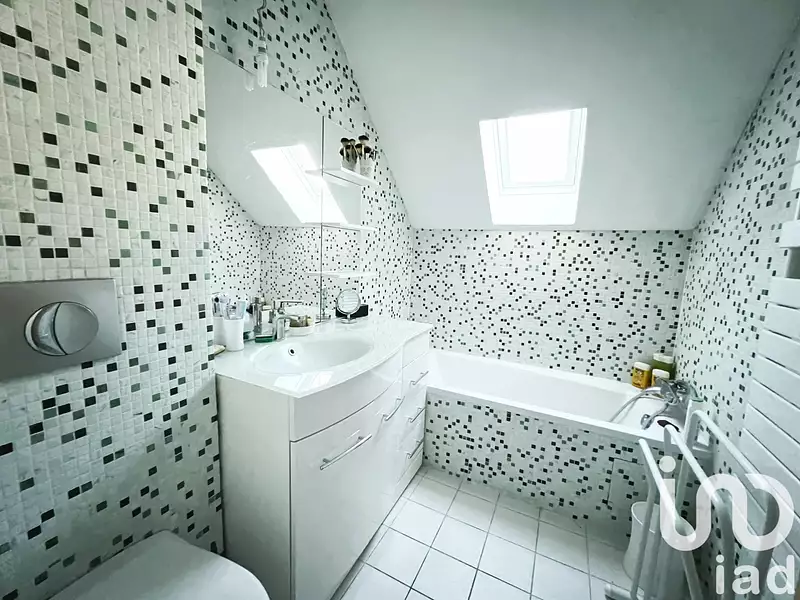 Maison, 165 m²