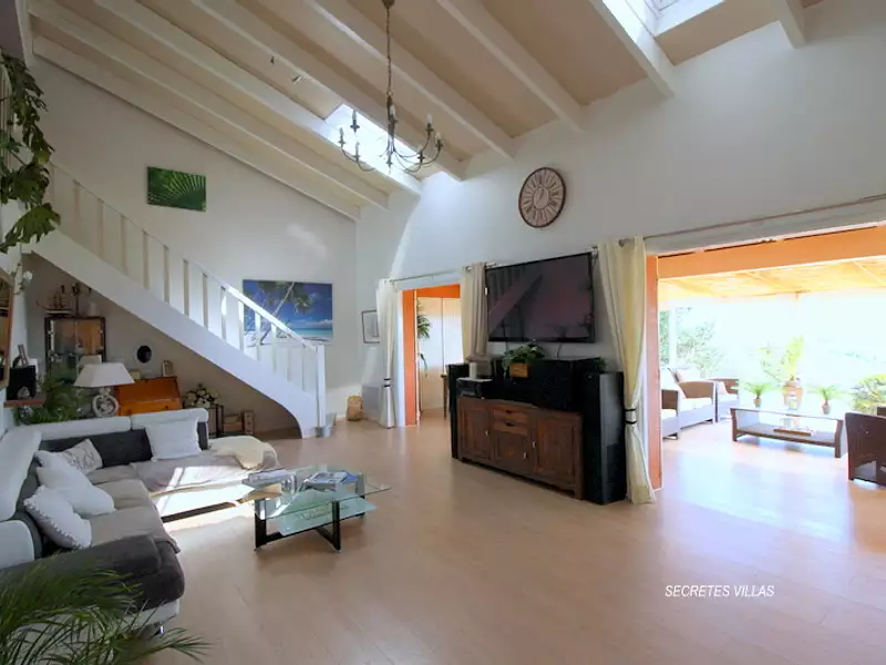 Maison, 360 m²