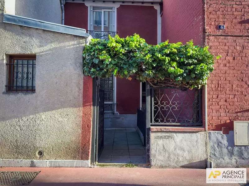 Maison, 117 m²