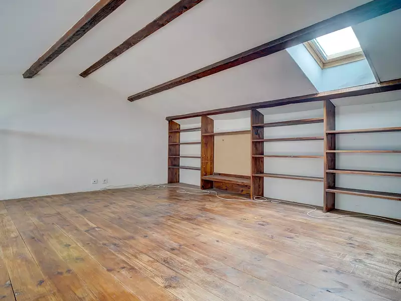 Maison, 166 m²