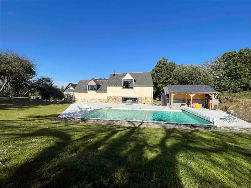 Maison, 365 m²