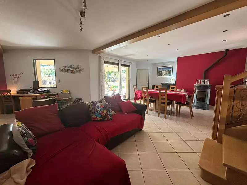Maison, 157 m²