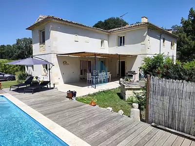 Maison, 258 m²