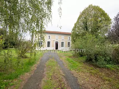 Maison, 224 m²