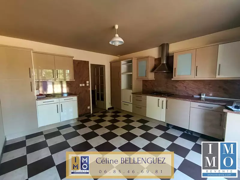 Maison, 140 m²