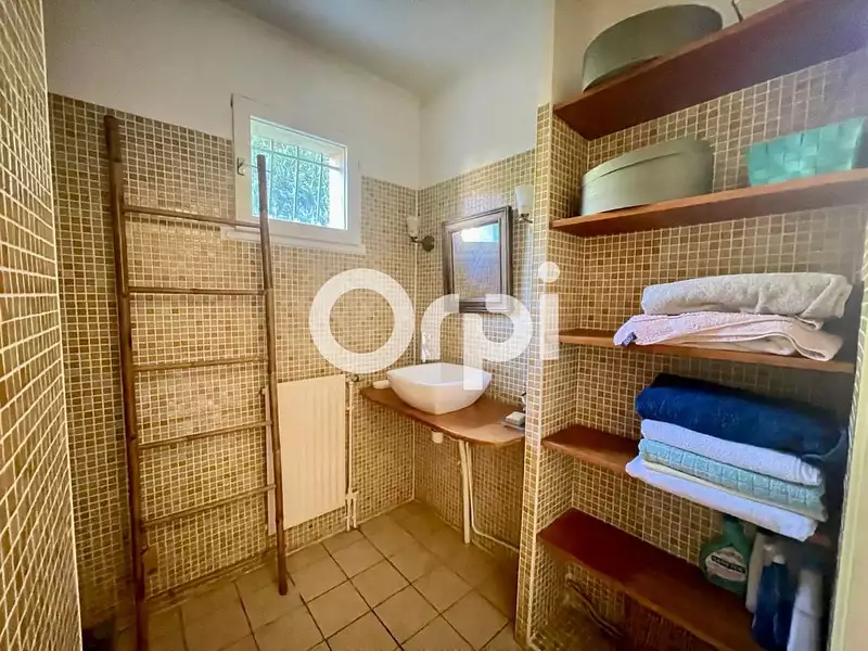 Maison, 137 m²