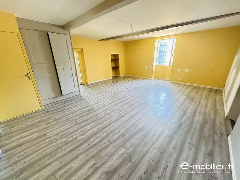Maison, 261 m²