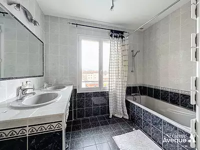 Maison, 123 m²