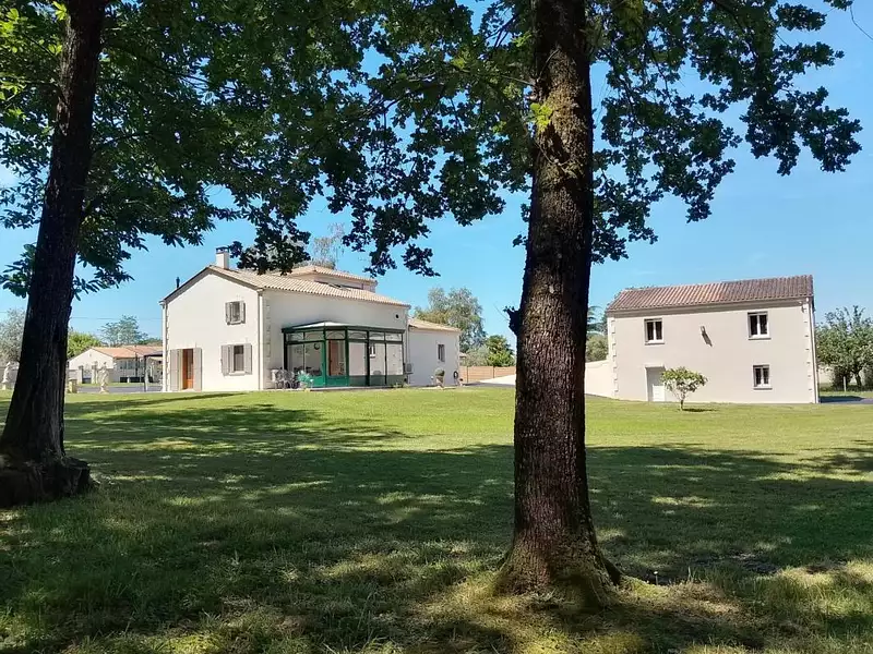 Maison, 223 m²
