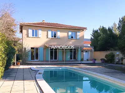 Maison, 161 m²