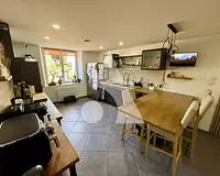 Maison, 232 m²