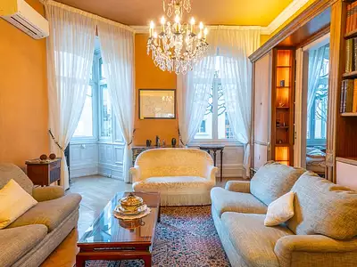 Maison, 357 m²