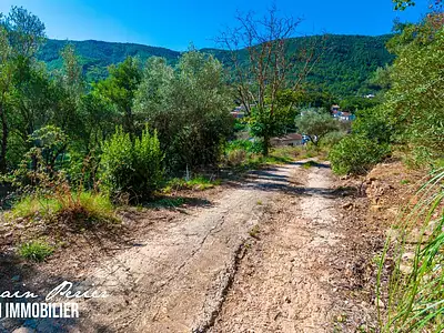 Terrain, 1 923 m²