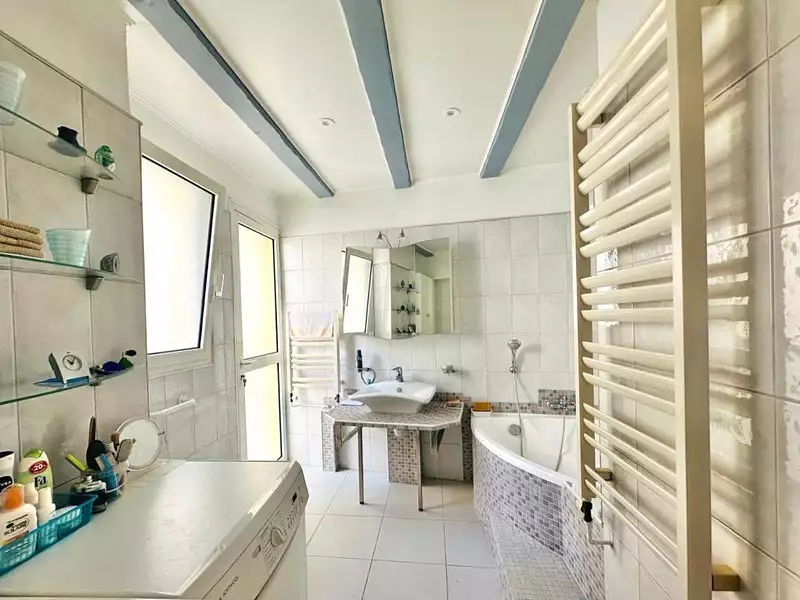 Maison, 145 m²
