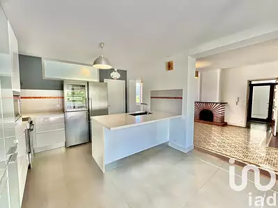 Maison, 300 m²