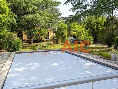 Maison, 165 m²
