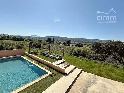 Maison, 280 m²