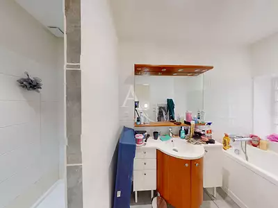 Immeuble, 213 m²