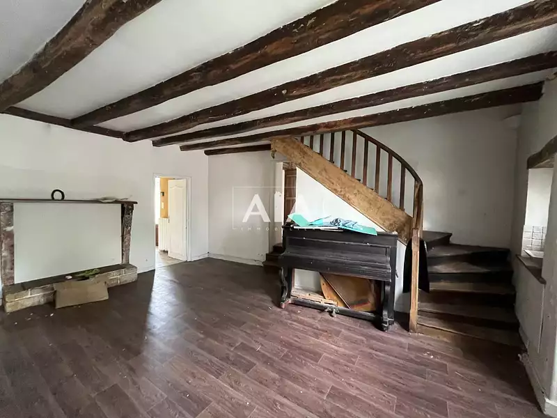 Maison, 180 m²