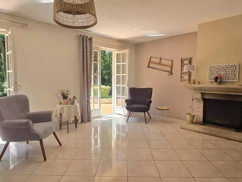 Maison, 228 m²