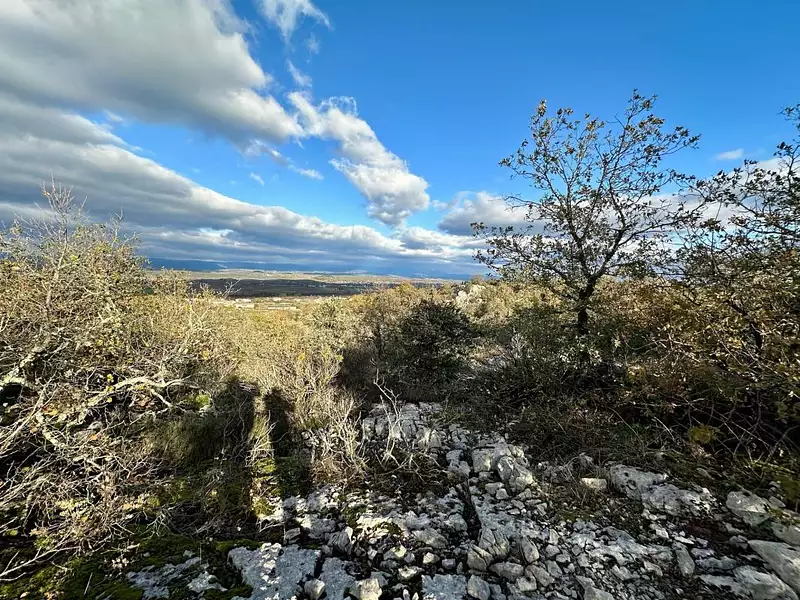 Terrain, 52 200 m²
