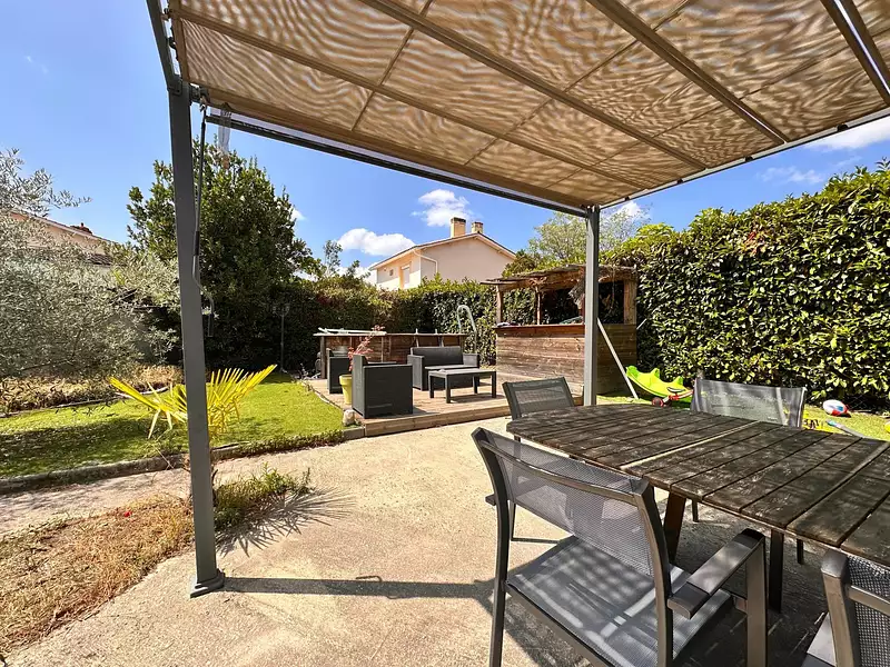 Maison, 90 m²